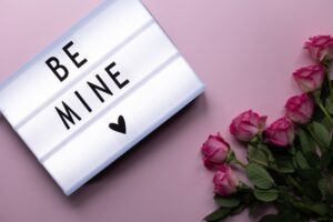Be mine message with flowers